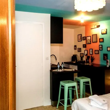 Apartment Or 1-bedroom - Chill Your Way *
