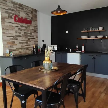 Or 1-bedroom - Chill Your Way