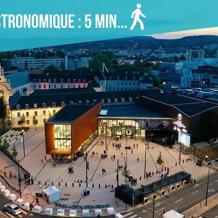 Le Courbet Fabulous 1-bedroom * Ντιζόν